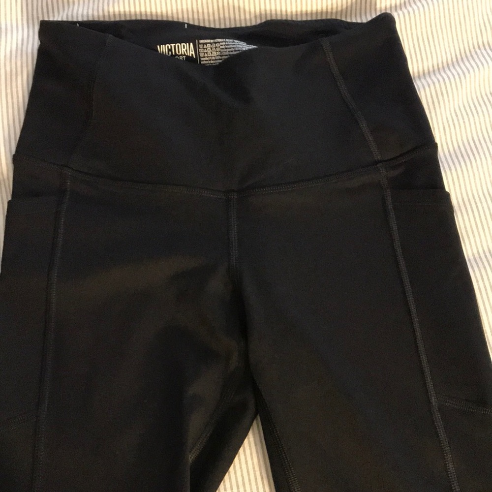 Victoria Secrets Leggings with side pockets